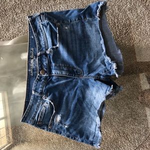 American Eagle Shorts - Size 12!